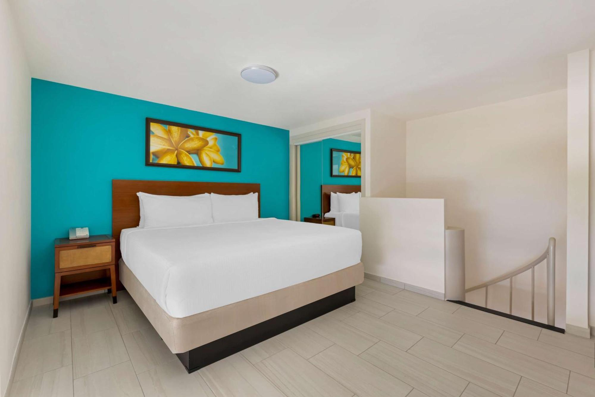 Hilton Vacation Club Royal Palm St Maarten Koolbaai Buitenkant foto